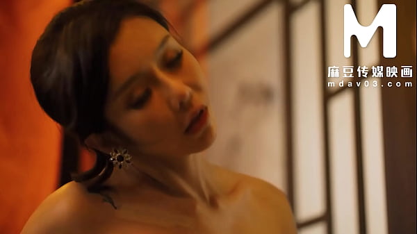 Modelmedia Asia – Cewek Seksi Nunggingin Lo Malam Ini, Ngabisin Tenaga Sampe Lo Kering.