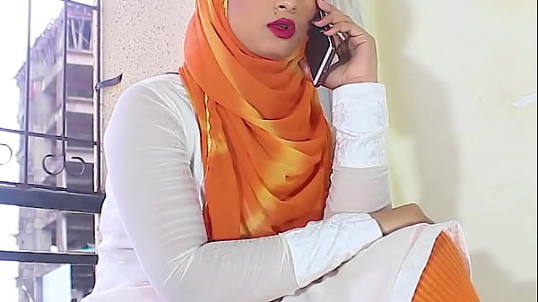 Salma Cewek Hijab Lagi Digenjot Temennya Pake Bahasa Hindi, Suara Mesum Banget