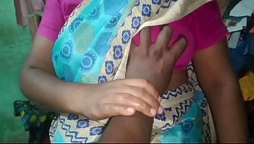 Priyanka Ibu Rumah Tangga India, Ngentot Homemade