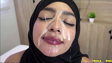Cewek Hijab Abg Digebukin Brutal Sampe Crot Di Dalem