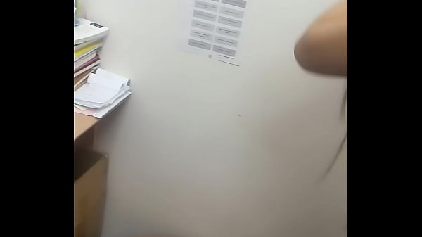 Gadis Kazhak Nge-gonggok Sama Cowok India, Nafsu Panas Di Setiap Sentuhan.