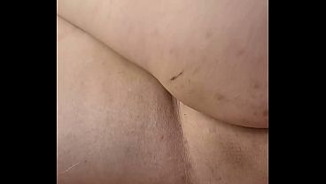 شرموطة مصرية مربربة جسمها زي الملبن، كسها وردي يتناك بقوة، سكس عرب نار.