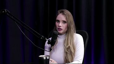 Orang-orang Sekeluarga Gak Ngerti Gue Lagi Ngapain – Naty Varga (moai Tv)