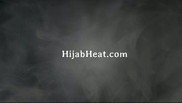 Gadis Arab Muslim Ketat Digilir Di Kantor, Makin Ngos-ngosan Makin Nikmat.