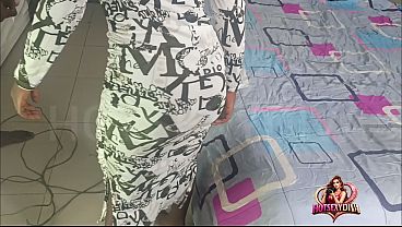 Memek Segar Rapi Digenjot Lebih Dalem Dari Dugaan, Becek Banget Sampe Muncrat.