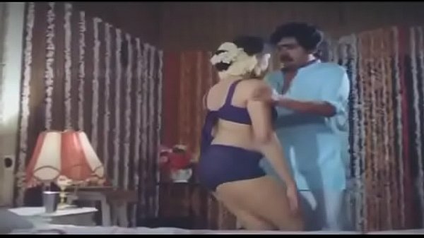 Wanita India Siap Bikin Lo Lupa Diri, Tubuhnya Bikin Nagih