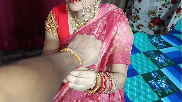 सौतेली बहन ने राखी पर भाई को गिफ्ट में अपना नंगा बदन दिखाया, खुली हिन्दी आवाज़ में